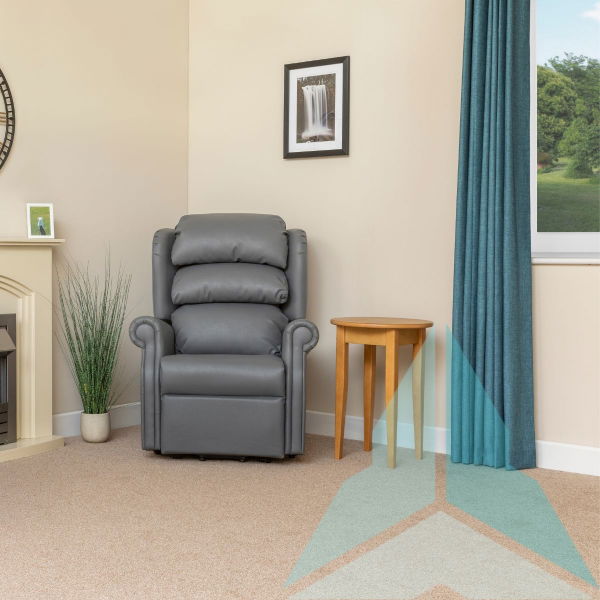 Buckingham Riser Recliner in Graphite